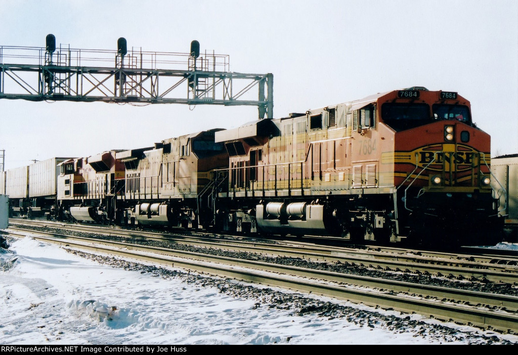 BNSF 7684 West